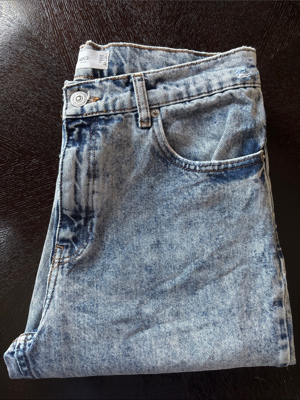 Mango Mom Jeans.
